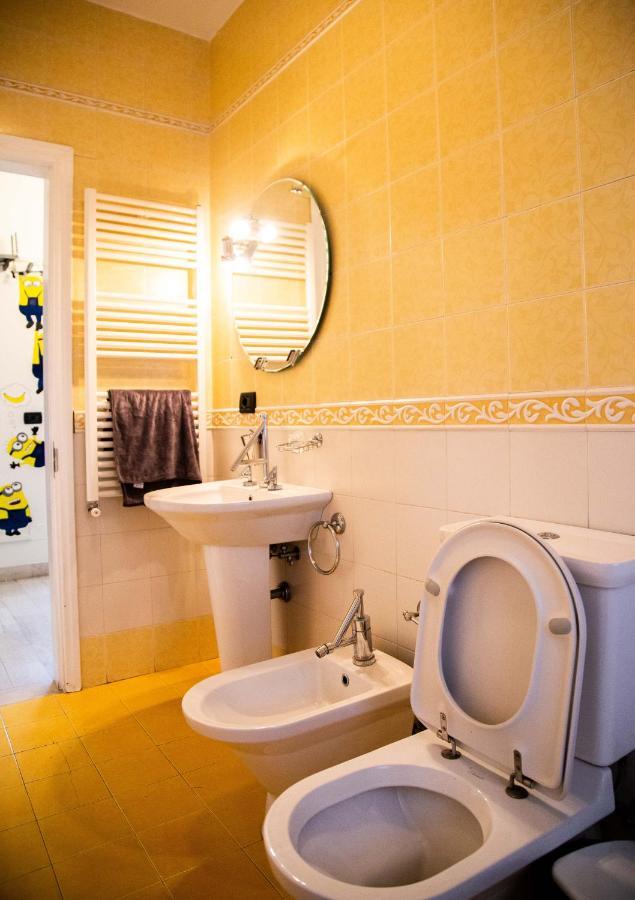 Blue Door Hostel Tirana Zewnętrze zdjęcie