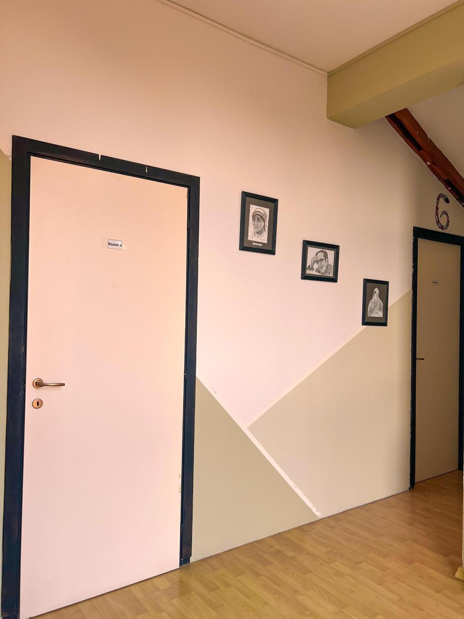 Blue Door Hostel Tirana Zewnętrze zdjęcie